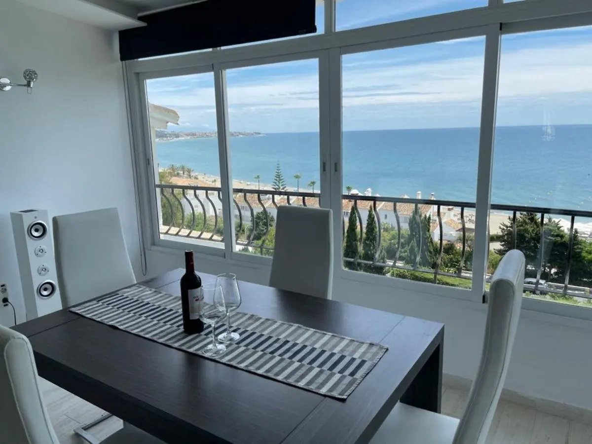 Modern Apartment With Sea View Close To Marbella Mijas